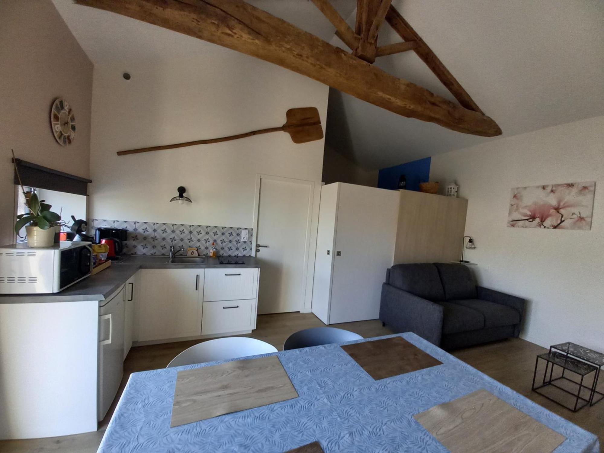 Gite La Petite Maison Montournais Exterior foto