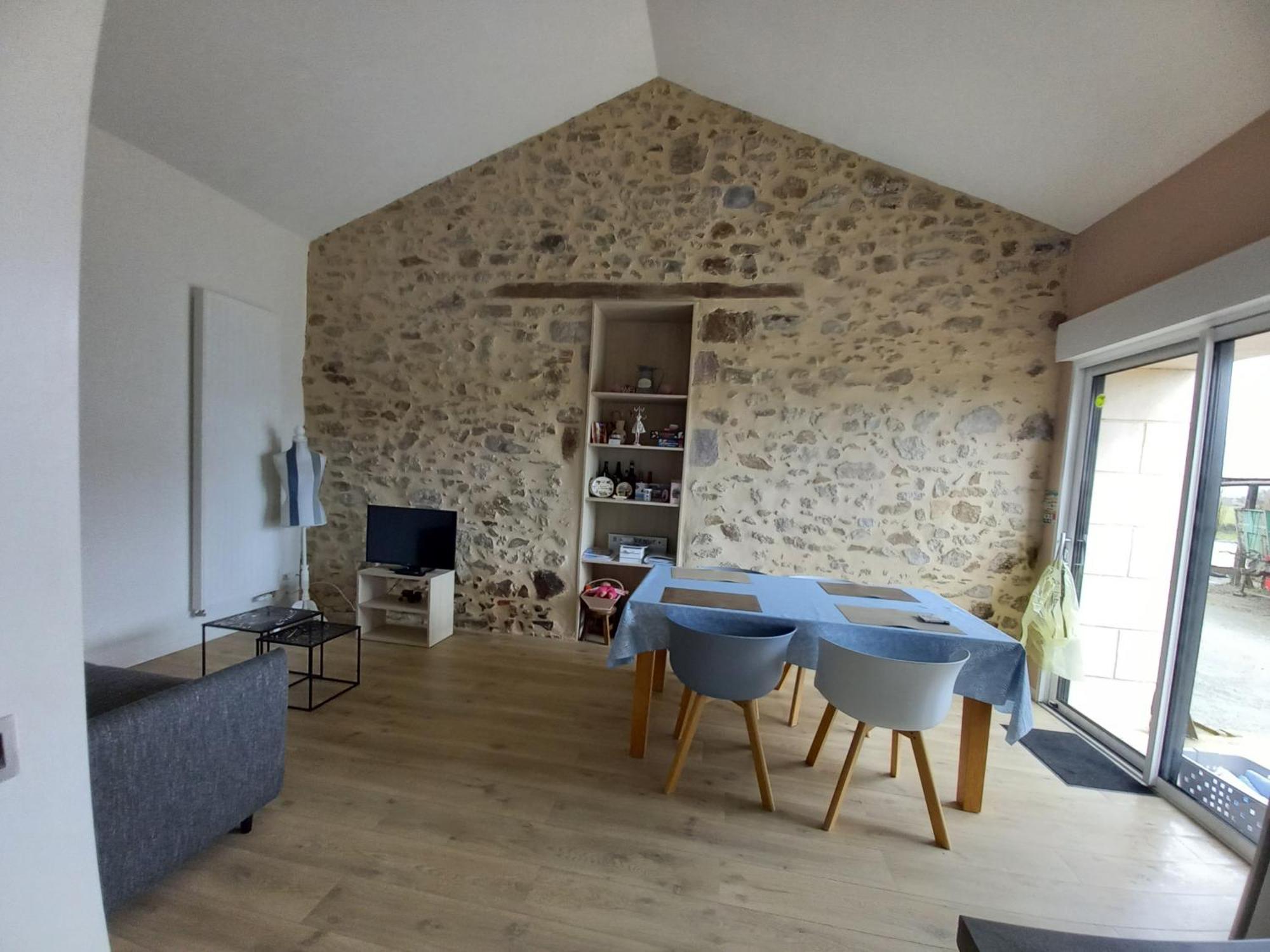 Gite La Petite Maison Montournais Exterior foto