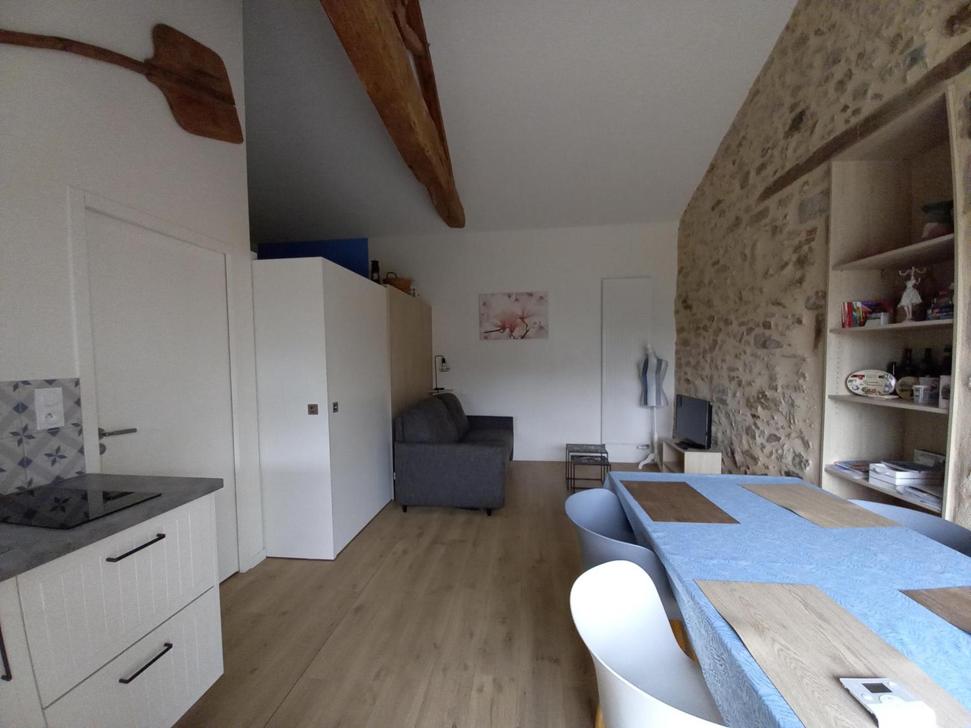 Gite La Petite Maison Montournais Exterior foto
